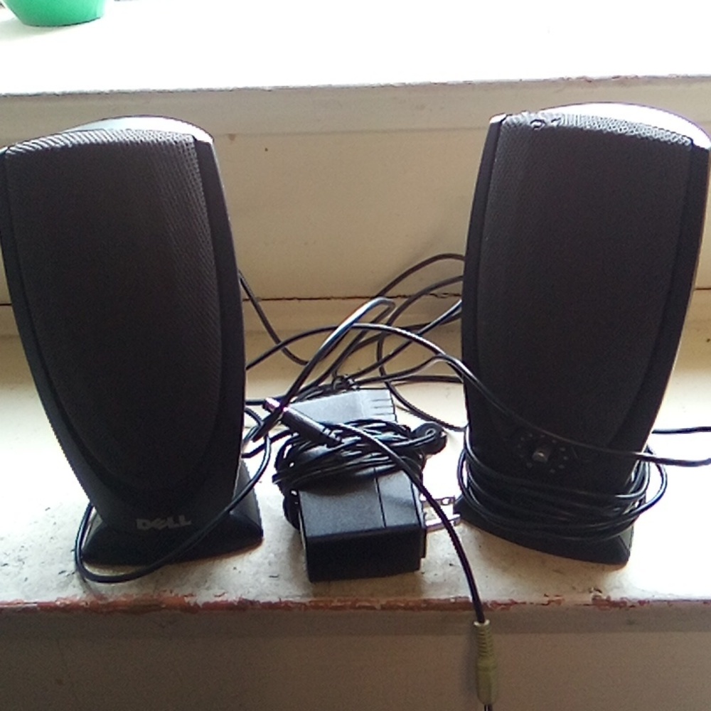 Dell Speakers with AC adapter